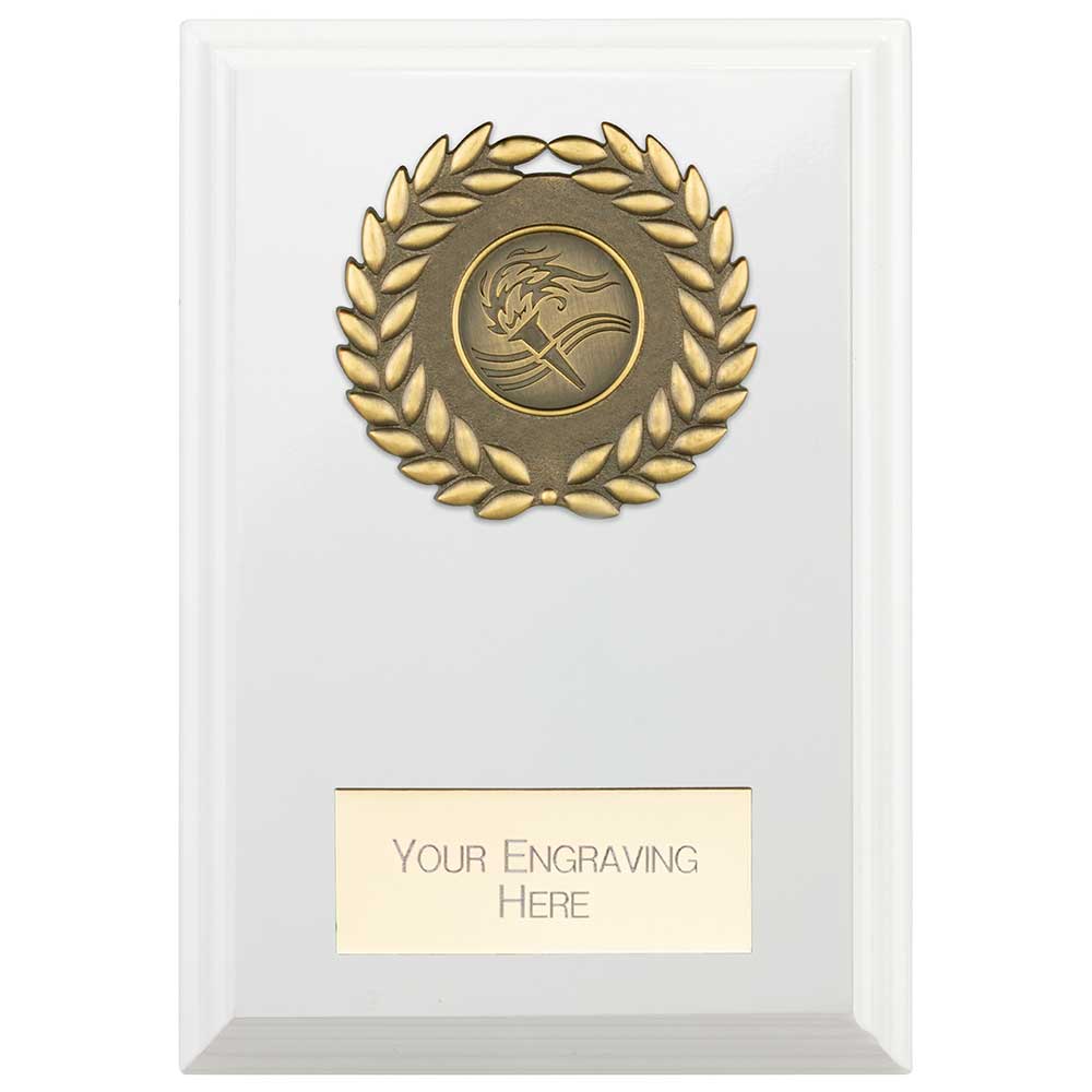 Reward Wreath Plaque Arctic White